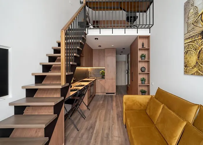 Modern Loft With Free Parking